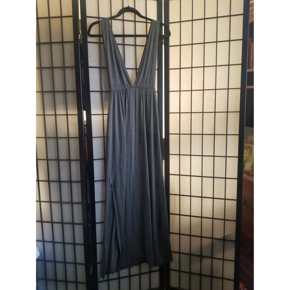 Velvet torch grey deep v Maxi dress nwot - Picture 4 of 7